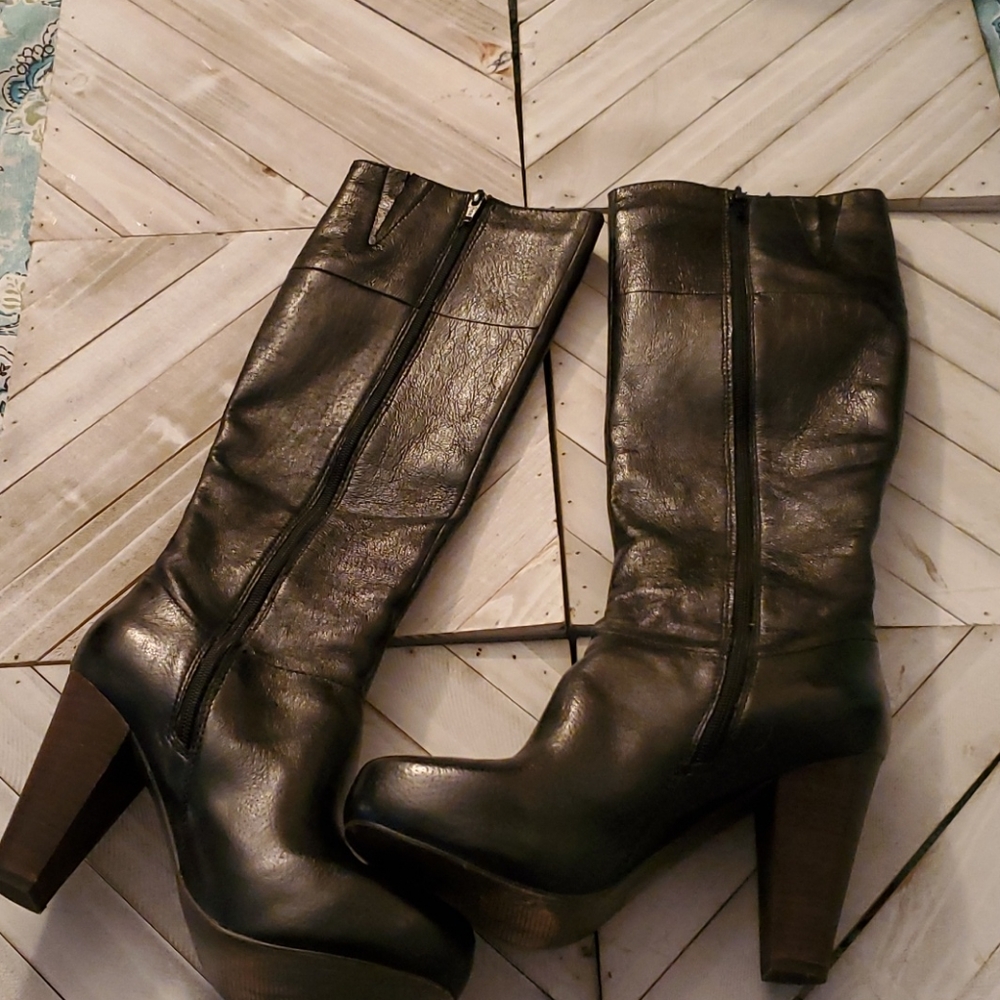 Steve Madden Size 9.5 RIKKI Black Leather Boots